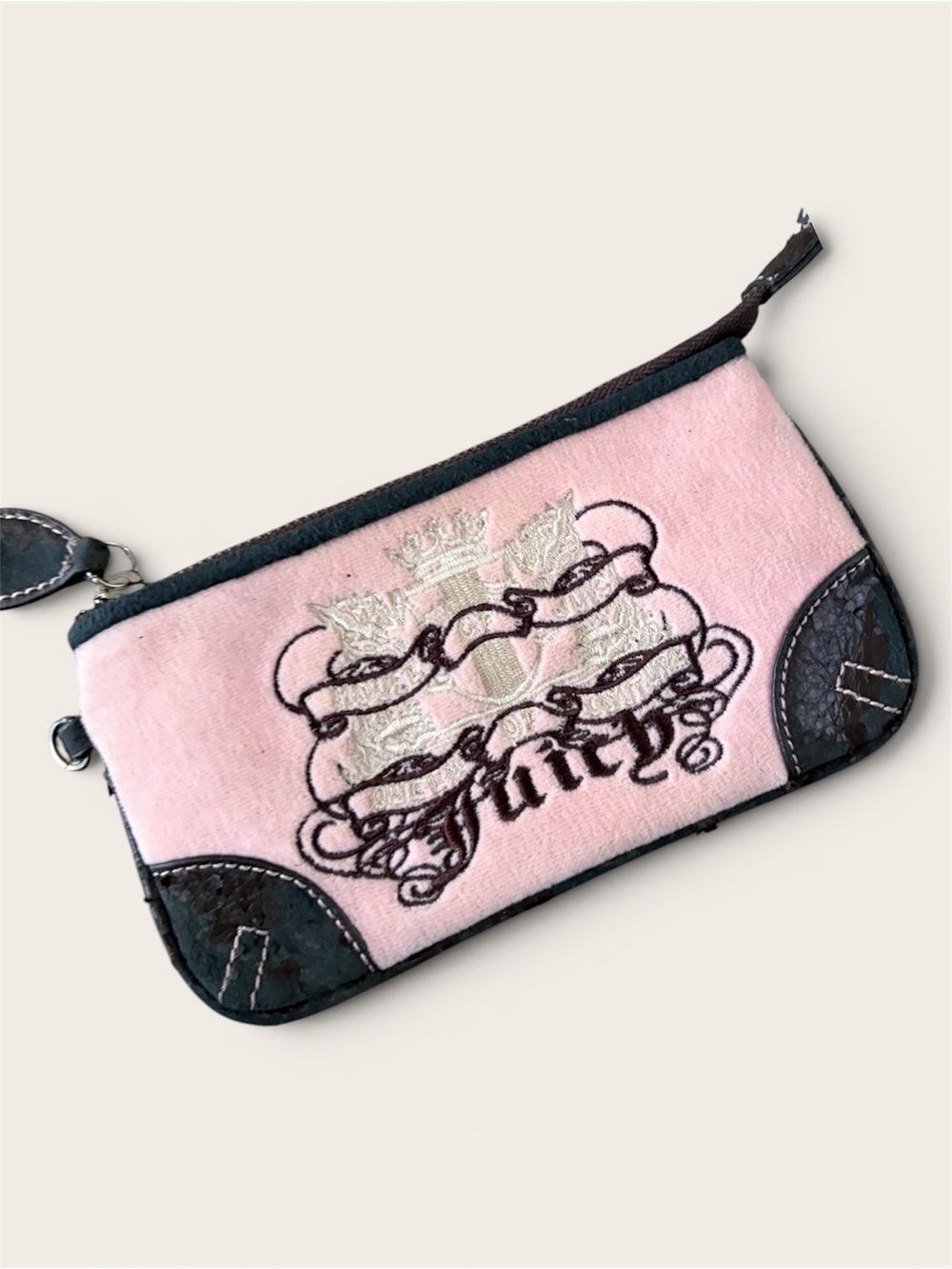 vintage juicy couture velour pink clutch bag Embroidered Y2K Does Not Have Strap